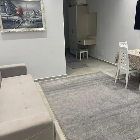 Sunlake * טיראנה