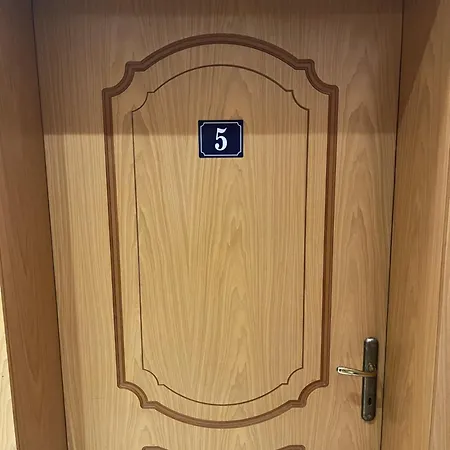 Sunlake טיראנה