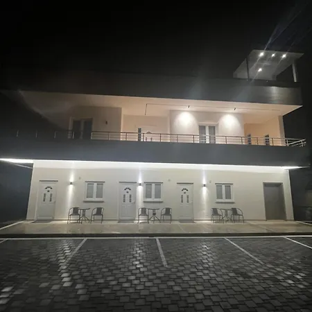 Sunlake * טיראנה