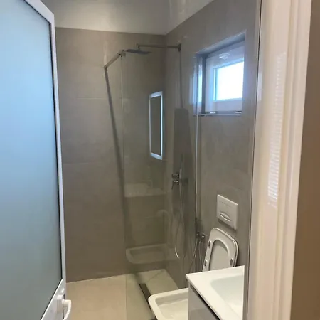 Sunlake בית הארחה