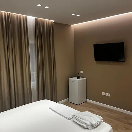 Penzion Sunlake Tirana