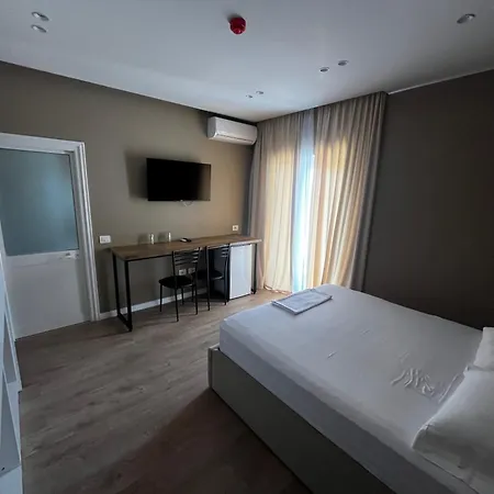 Sunlake 3* Tirana