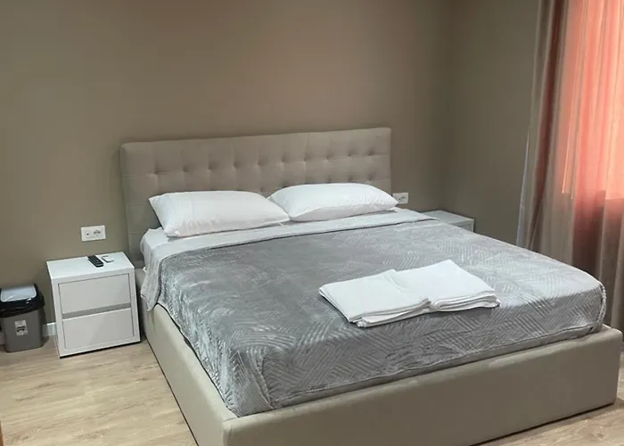 Pensjonat Sunlake Tirana